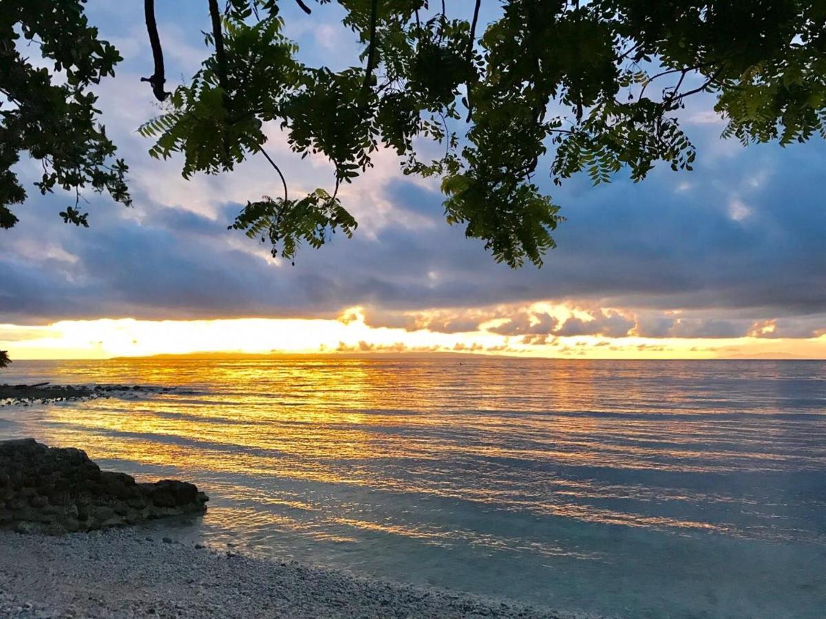 Southseas Beach Resort And Dive Center ซานตานเดร์ ภายนอก รูปภาพ
